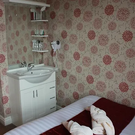 Bootham City Centre Guest house 4*